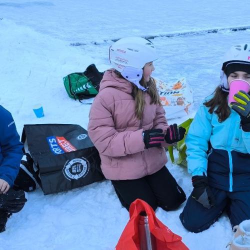 stärkung am eislaufplatz