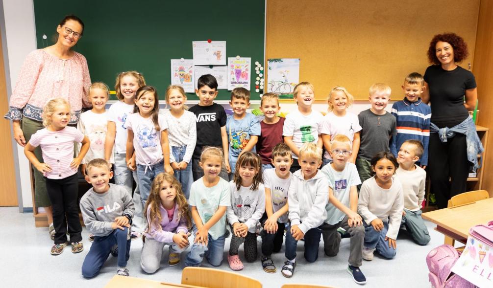Klassenfoto der 1. Klasse 25/26